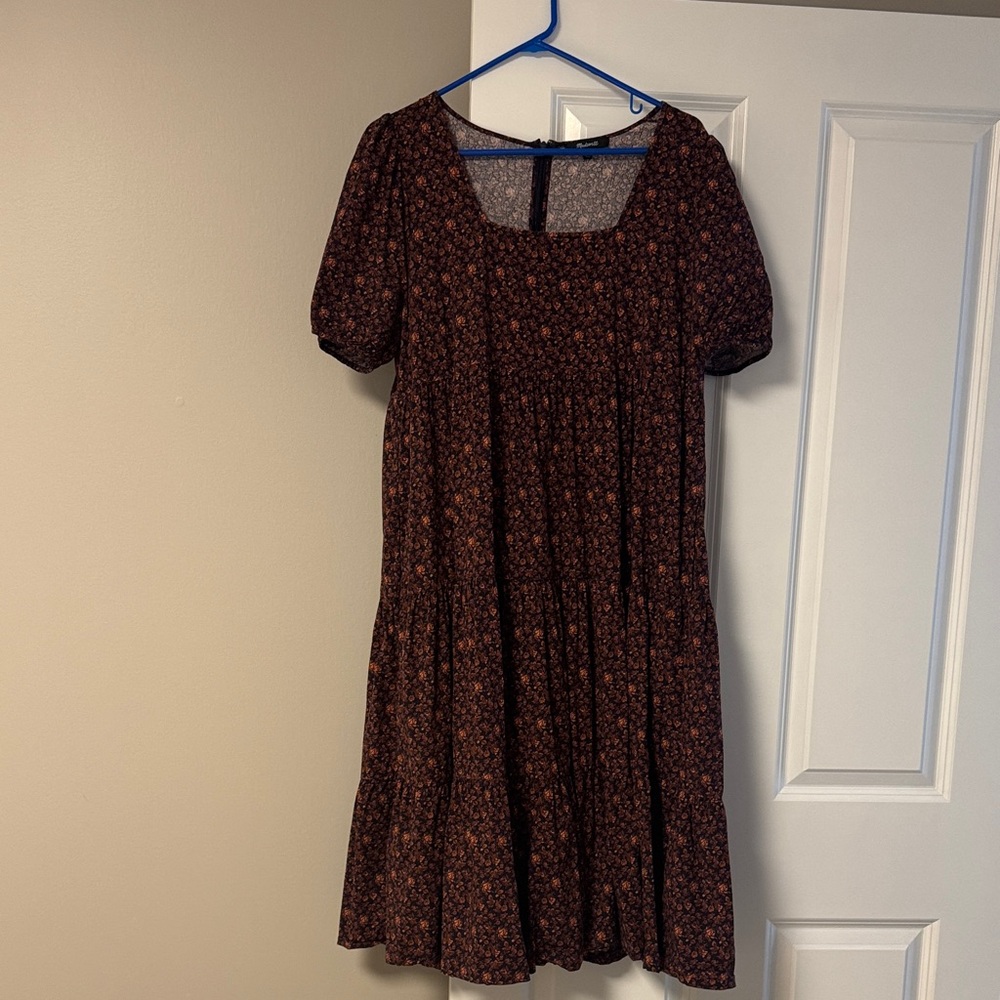 Short sleeve Madewell dress.